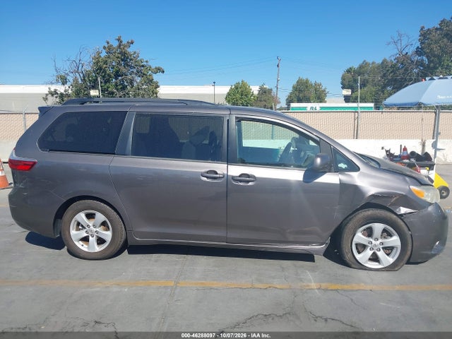 Toyota Sienna Le 8 Passenger 2015 5TDKK3DC9FS567032 Image 13