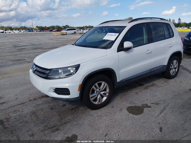 Aukcja sprzedaży 2016 Volkswagen Tiguan R-line/s/se/sel, vin: WVGAV7AX0GW536394, numer aukcji: 46288120
