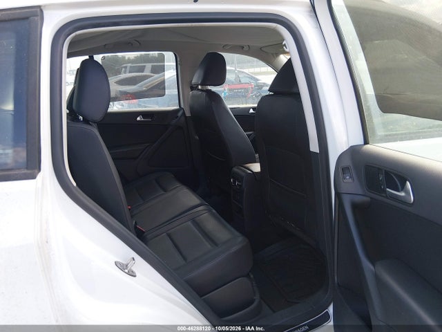 Aukcja sprzedaży 2016 Volkswagen Tiguan R-line/s/se/sel, vin: WVGAV7AX0GW536394, numer aukcji: 46288120