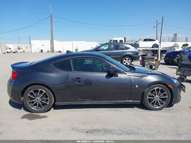 46288127 :رقم المزاد ، JF1ZNAA14H8700676 vin ، 2017 Toyota 86 مزاد بيع