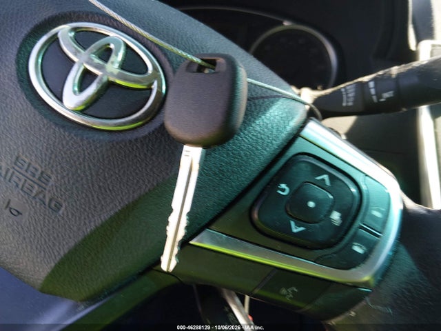 46288129 :رقم المزاد ، 4T1BF1FK1FU887126 vin ، 2015 Toyota Camry Se مزاد بيع