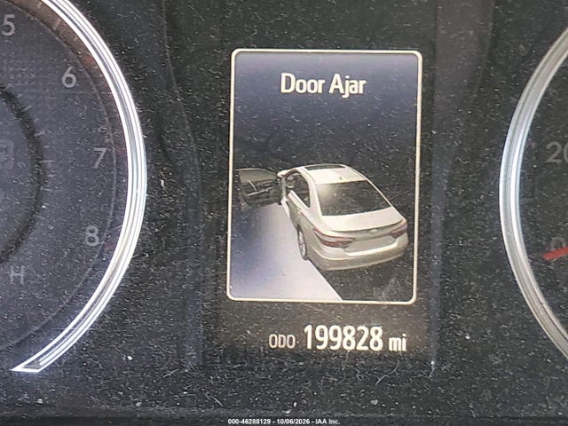 46288129 :رقم المزاد ، 4T1BF1FK1FU887126 vin ، 2015 Toyota Camry Se مزاد بيع