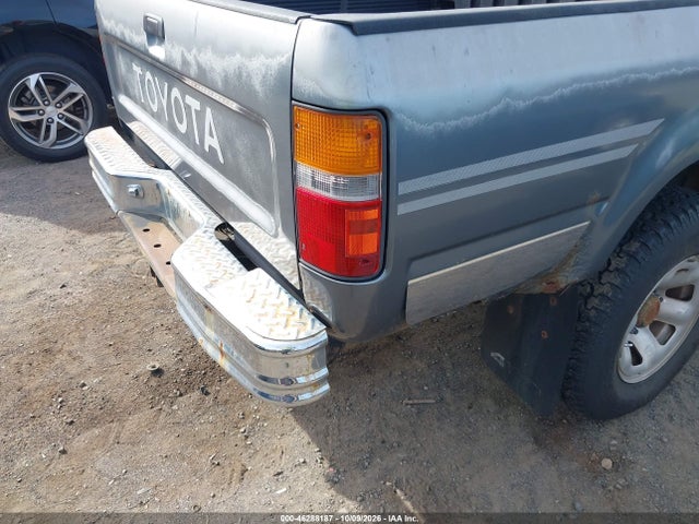 1991 Toyota Pickup 1/2 Ton Ex Lng Whlbse Dlx მანქანა იყიდება აუქციონზე, vin: JT4RN13P0M6024731, აუქციონის ნომერი: 46288187