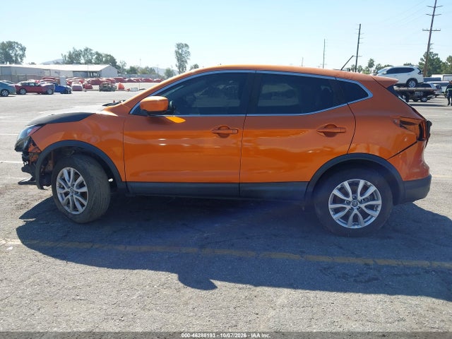 2020 Nissan Rogue Sport S Fwd Xtronic Cvt მანქანა იყიდება აუქციონზე, vin: JN1BJ1CV0LW253536, აუქციონის ნომერი: 46288193