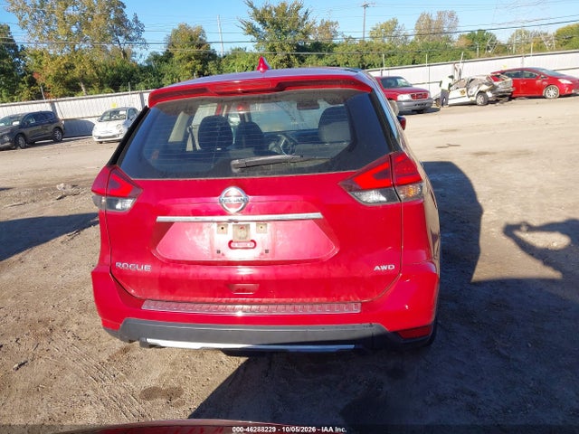Продажа на аукционе авто 2017 Nissan Rogue S, vin: JN8AT2MV8HW252122, номер лота: 46288229