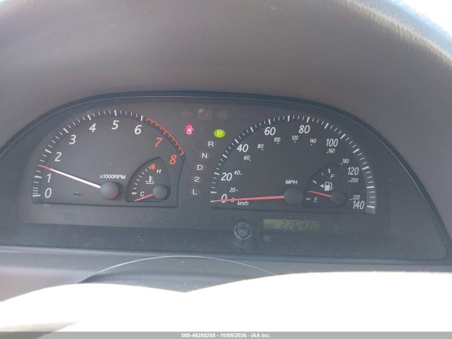 2004 Toyota Camry Le მანქანა იყიდება აუქციონზე, vin: 4T1BE32K54U330155, აუქციონის ნომერი: 46288258
