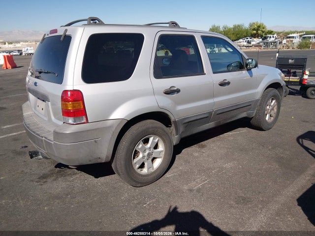 2005 Ford Escape Xlt მანქანა იყიდება აუქციონზე, vin: 1FMYU93165KA60372, აუქციონის ნომერი: 46288314