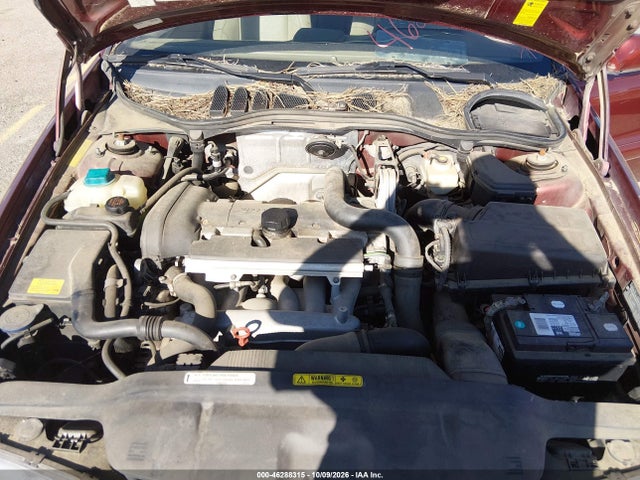 2004 Volvo Xc70 2.5t მანქანა იყიდება აუქციონზე, vin: YV1SZ59H141125913, აუქციონის ნომერი: 46288315