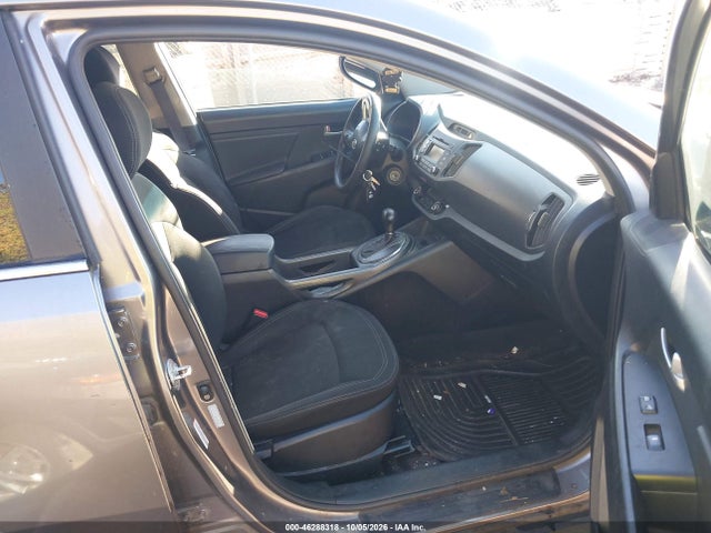 46288318 :رقم المزاد ، KNDPCCA23B7084333 vin ، 2011 Kia Sportage Ex مزاد بيع