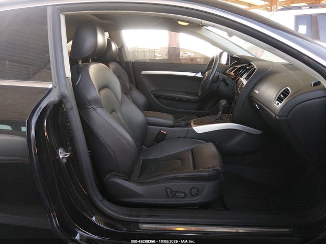 Продажа на аукционе авто 2011 Audi A5 2.0t Premium, vin: WAULFAFR7BA037497, номер лота: 46288356