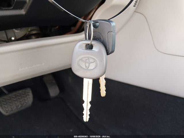 2013 Toyota Camry Le მანქანა იყიდება აუქციონზე, vin: 4T4BF1FK2DR323309, აუქციონის ნომერი: 46288363