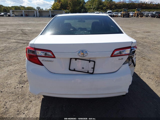 2013 Toyota Camry Le მანქანა იყიდება აუქციონზე, vin: 4T4BF1FK2DR323309, აუქციონის ნომერი: 46288363