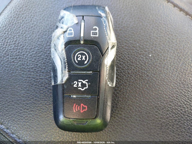 2016 Ford Fusion Hybrid Titanium მანქანა იყიდება აუქციონზე, vin: 3FA6P0RU3GR162233, აუქციონის ნომერი: 46288366