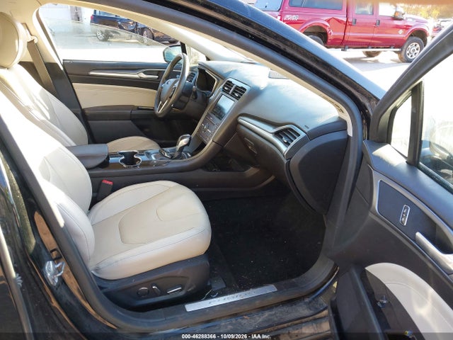 2016 Ford Fusion Hybrid Titanium მანქანა იყიდება აუქციონზე, vin: 3FA6P0RU3GR162233, აუქციონის ნომერი: 46288366