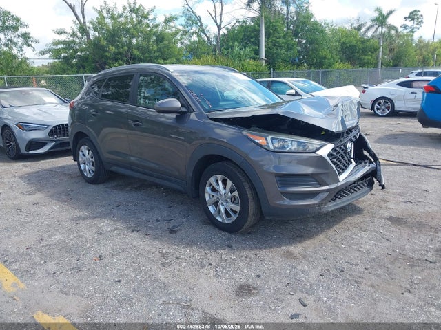 2020 Hyundai Tucson Value მანქანა იყიდება აუქციონზე, vin: KM8J33A41LU238642, აუქციონის ნომერი: 46288378