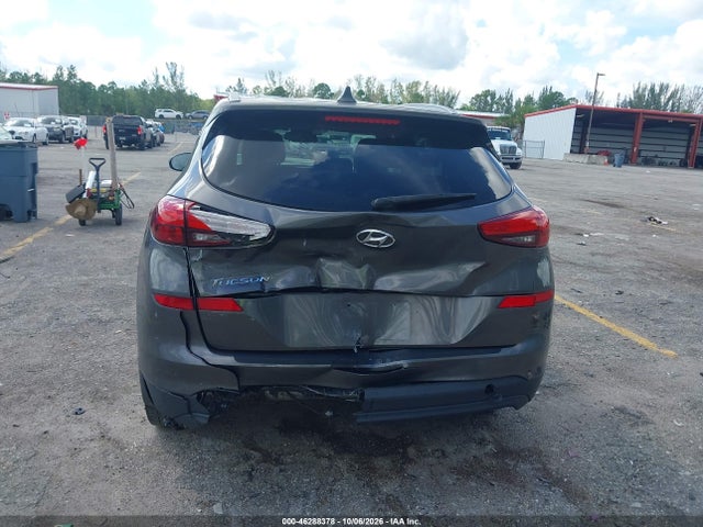 2020 Hyundai Tucson Value მანქანა იყიდება აუქციონზე, vin: KM8J33A41LU238642, აუქციონის ნომერი: 46288378