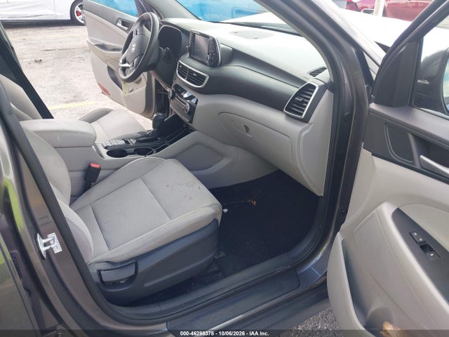 2020 Hyundai Tucson Value მანქანა იყიდება აუქციონზე, vin: KM8J33A41LU238642, აუქციონის ნომერი: 46288378
