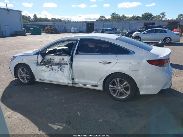 2018 Hyundai Sonata Sport მანქანა იყიდება აუქციონზე, vin: 5NPE34AF3JH694209, აუქციონის ნომერი: 46288382