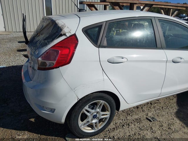 2018 Ford Fiesta Se მანქანა იყიდება აუქციონზე, vin: 3FADP4EJ5JM142533, აუქციონის ნომერი: 46288399