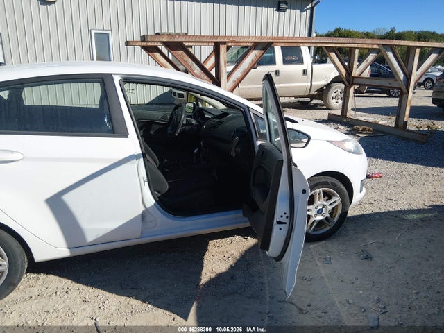 2018 Ford Fiesta Se მანქანა იყიდება აუქციონზე, vin: 3FADP4EJ5JM142533, აუქციონის ნომერი: 46288399