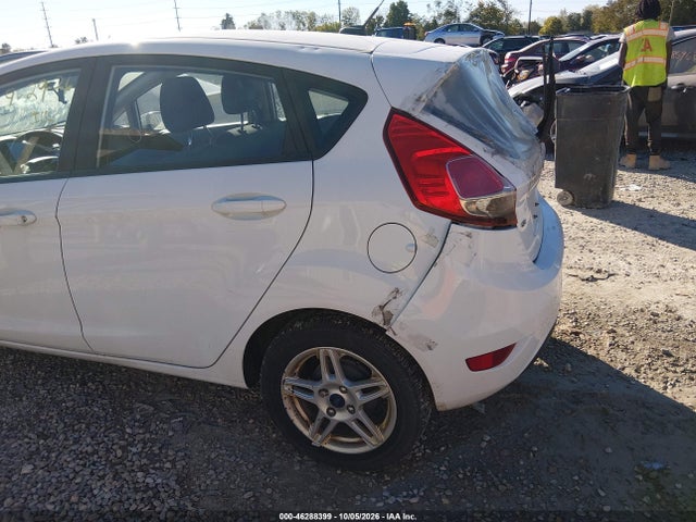 2018 Ford Fiesta Se მანქანა იყიდება აუქციონზე, vin: 3FADP4EJ5JM142533, აუქციონის ნომერი: 46288399