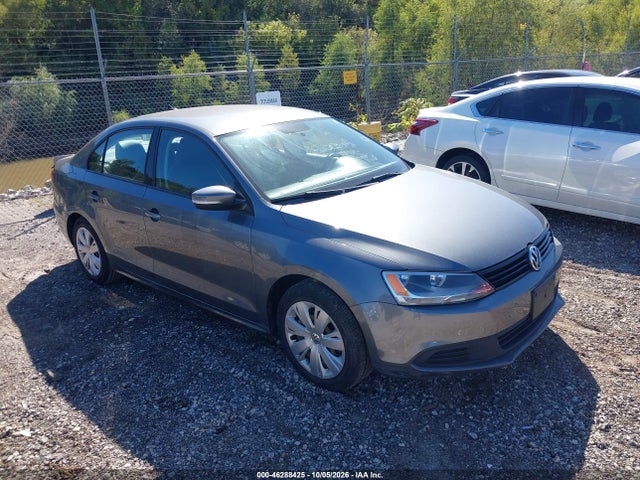 2014 Volkswagen Jetta 1.8t Se მანქანა იყიდება აუქციონზე, vin: 3VWD07AJ6EM275729, აუქციონის ნომერი: 46288425