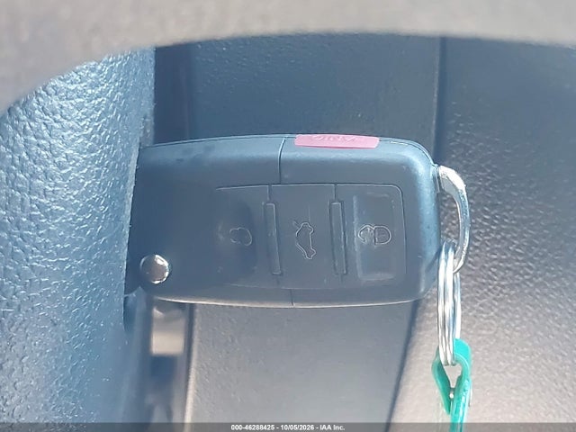 2014 Volkswagen Jetta 1.8t Se მანქანა იყიდება აუქციონზე, vin: 3VWD07AJ6EM275729, აუქციონის ნომერი: 46288425