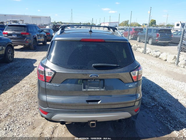 46288426 :رقم المزاد ، 1FMCU9J9XHUB65976 vin ، 2017 Ford Escape Titanium مزاد بيع