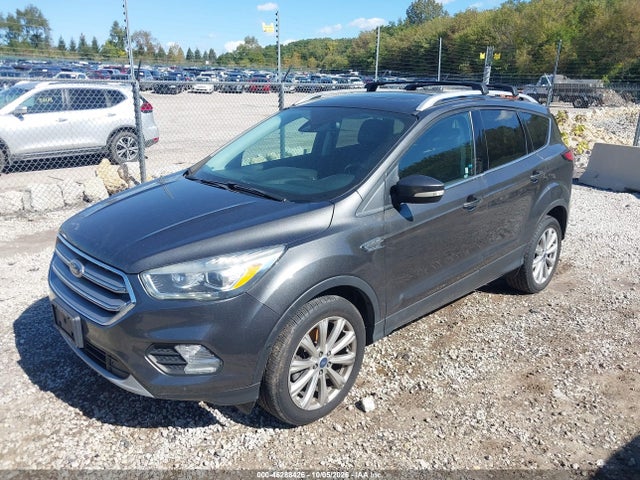 46288426 :رقم المزاد ، 1FMCU9J9XHUB65976 vin ، 2017 Ford Escape Titanium مزاد بيع