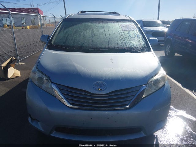Продажа на аукционе авто 2015 Toyota Sienna Xle 8 Passenger, vin: 5TDYK3DC4FS614929, номер лота: 46288441
