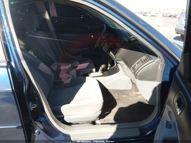 46288443 :رقم المزاد ، 2HGES16573H500960 vin ، 2003 Honda Civic Lx مزاد بيع