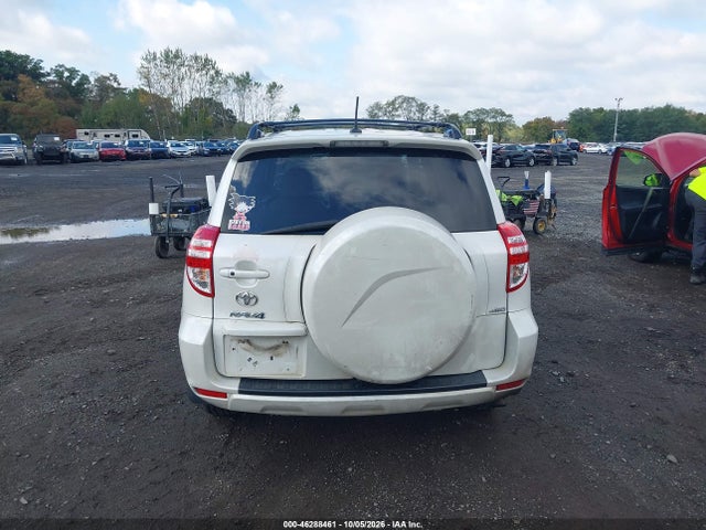 2011 Toyota Rav4 Limited მანქანა იყიდება აუქციონზე, vin: 2T3DF4DV9BW085710, აუქციონის ნომერი: 46288461