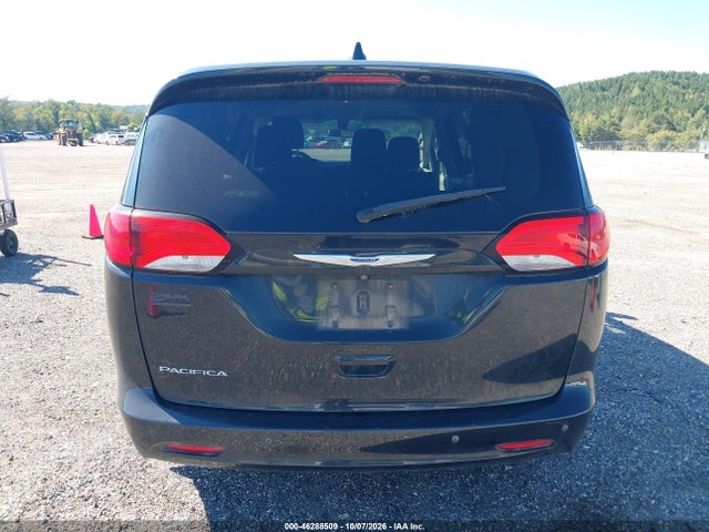 2018 Chrysler Pacifica L მანქანა იყიდება აუქციონზე, vin: 2C4RC1AG9JR274868, აუქციონის ნომერი: 46288509