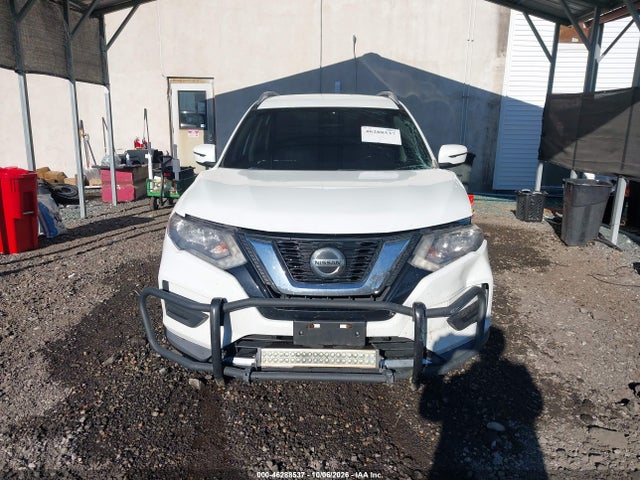 46288537 :رقم المزاد ، KNMAT2MV3JP592466 vin ، 2018 Nissan Rogue Sv مزاد بيع