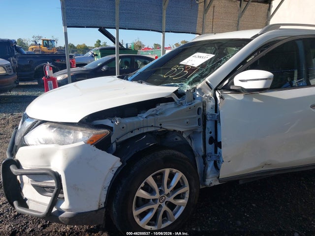 46288537 :رقم المزاد ، KNMAT2MV3JP592466 vin ، 2018 Nissan Rogue Sv مزاد بيع