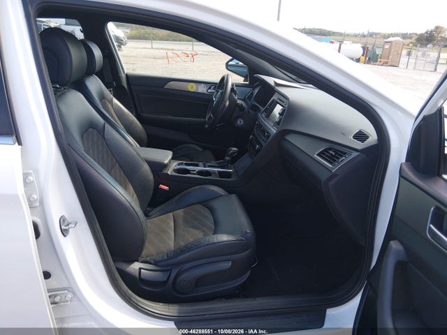 Продажа на аукционе авто 2017 Hyundai Sonata Sport 2.0t, vin: 5NPE34AB4HH504604, номер лота: 46288551