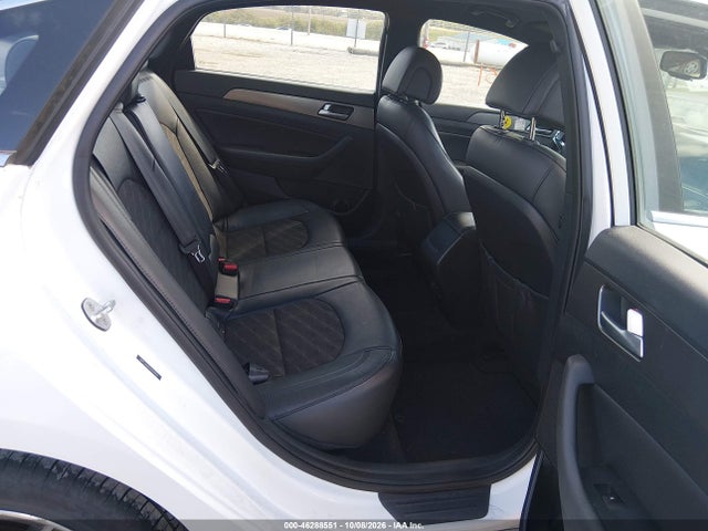 Продажа на аукционе авто 2017 Hyundai Sonata Sport 2.0t, vin: 5NPE34AB4HH504604, номер лота: 46288551