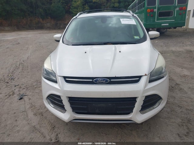 46288591 :رقم المزاد ، 1FMCU9J97FUB22662 vin ، 2015 Ford Escape Titanium مزاد بيع