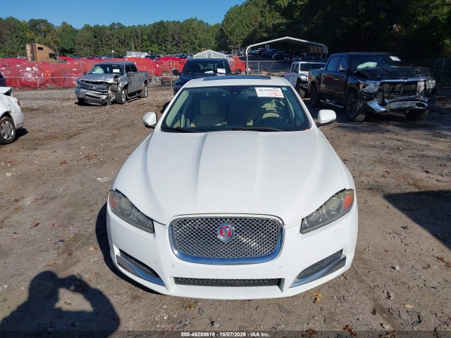 46288618 :رقم المزاد ، SAJWA0FS5FPU59607 vin ، 2015 Jaguar Xf 2.0t Premium مزاد بيع