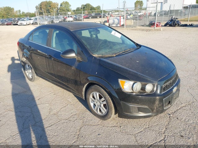 46288649 :رقم المزاد ، 1G1JC5SH3G4185538 vin ، 2016 Chevrolet Sonic Lt Auto مزاد بيع