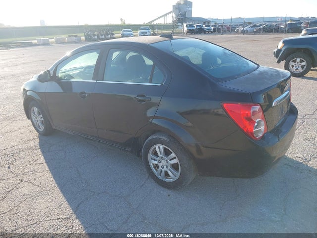 46288649 :رقم المزاد ، 1G1JC5SH3G4185538 vin ، 2016 Chevrolet Sonic Lt Auto مزاد بيع
