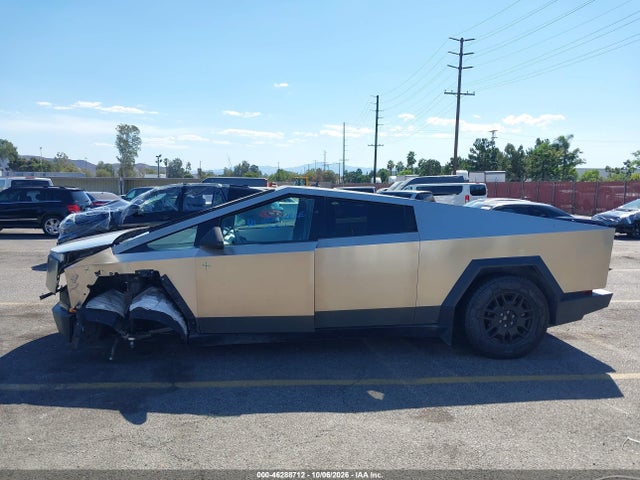 7G2CEHEDXSA060343 Tesla Cybertruck All-wheel Drive