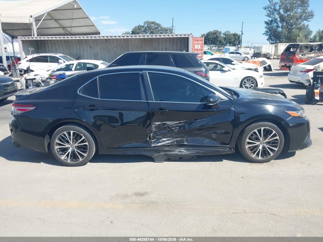 4T1B11HK8KU721577 Toyota CAMRY SE