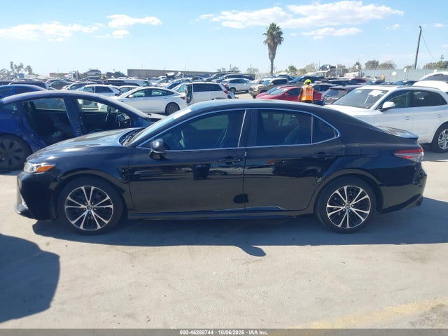 4T1B11HK8KU721577 Toyota CAMRY SE