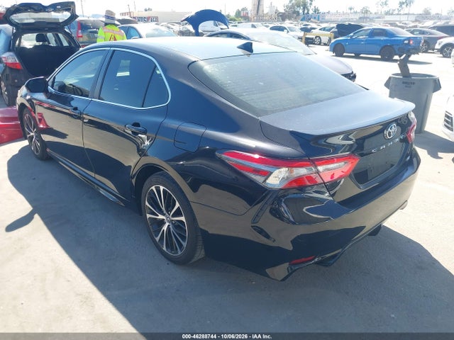 4T1B11HK8KU721577 Toyota CAMRY SE