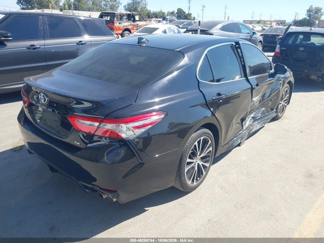 4T1B11HK8KU721577 Toyota CAMRY SE