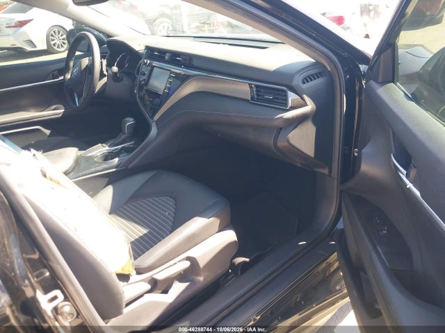 4T1B11HK8KU721577 Toyota CAMRY SE