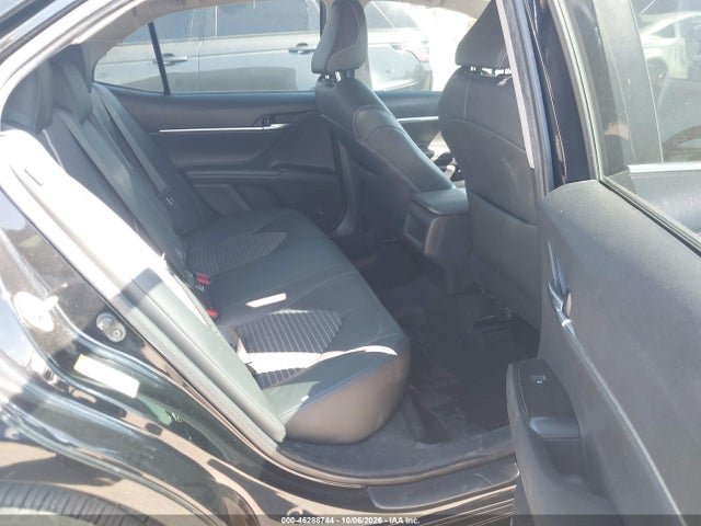 4T1B11HK8KU721577 Toyota CAMRY SE