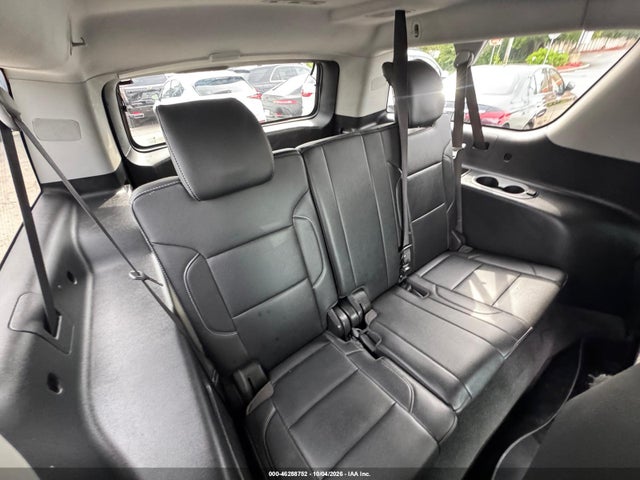 Продажа на аукционе авто 2020 Chevrolet Suburban 4wd Lt, vin: 1GNSKHKC8LR232376, номер лота: 46288752