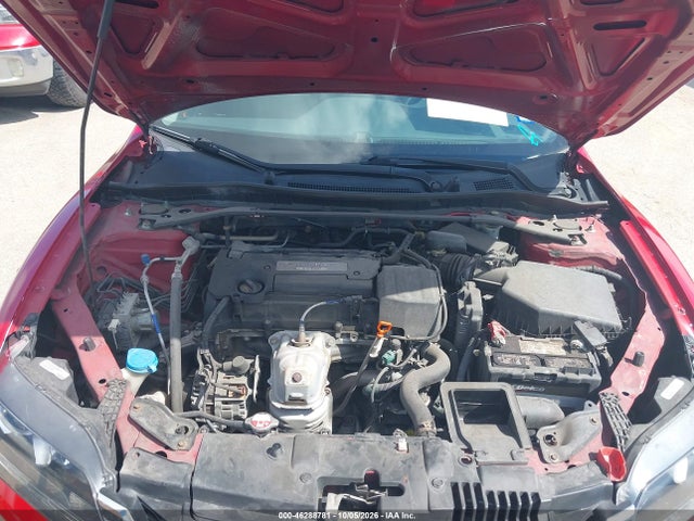 46288781 :رقم المزاد ، 1HGCT1B35FA015552 vin ، 2015 Honda Accord Lx-s مزاد بيع